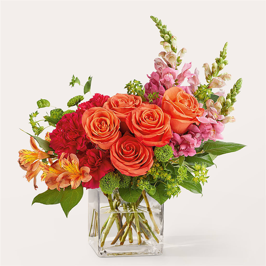 Cosmopolitan Bouquet – Flowers By Albert, Lowell MA