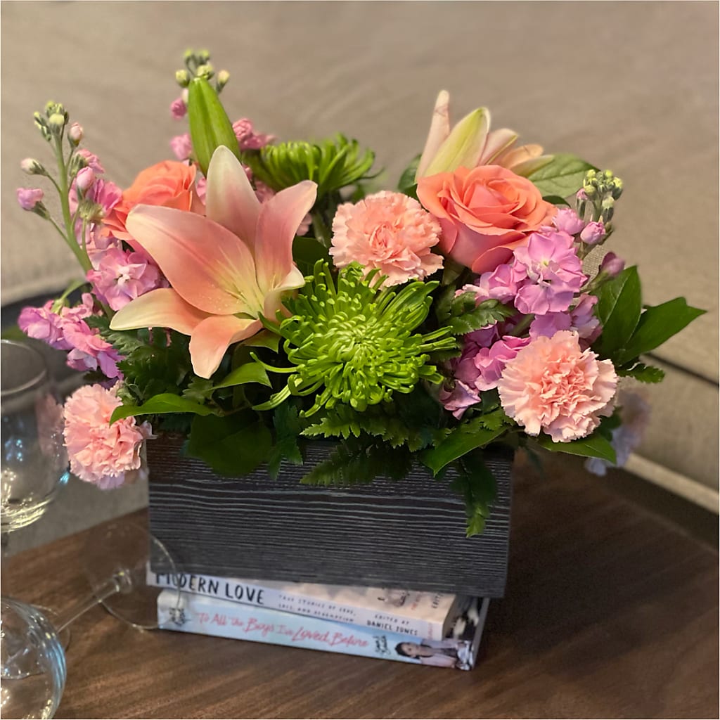 Beautiful Spirit Basket – Flowers By Albert, Lowell MA