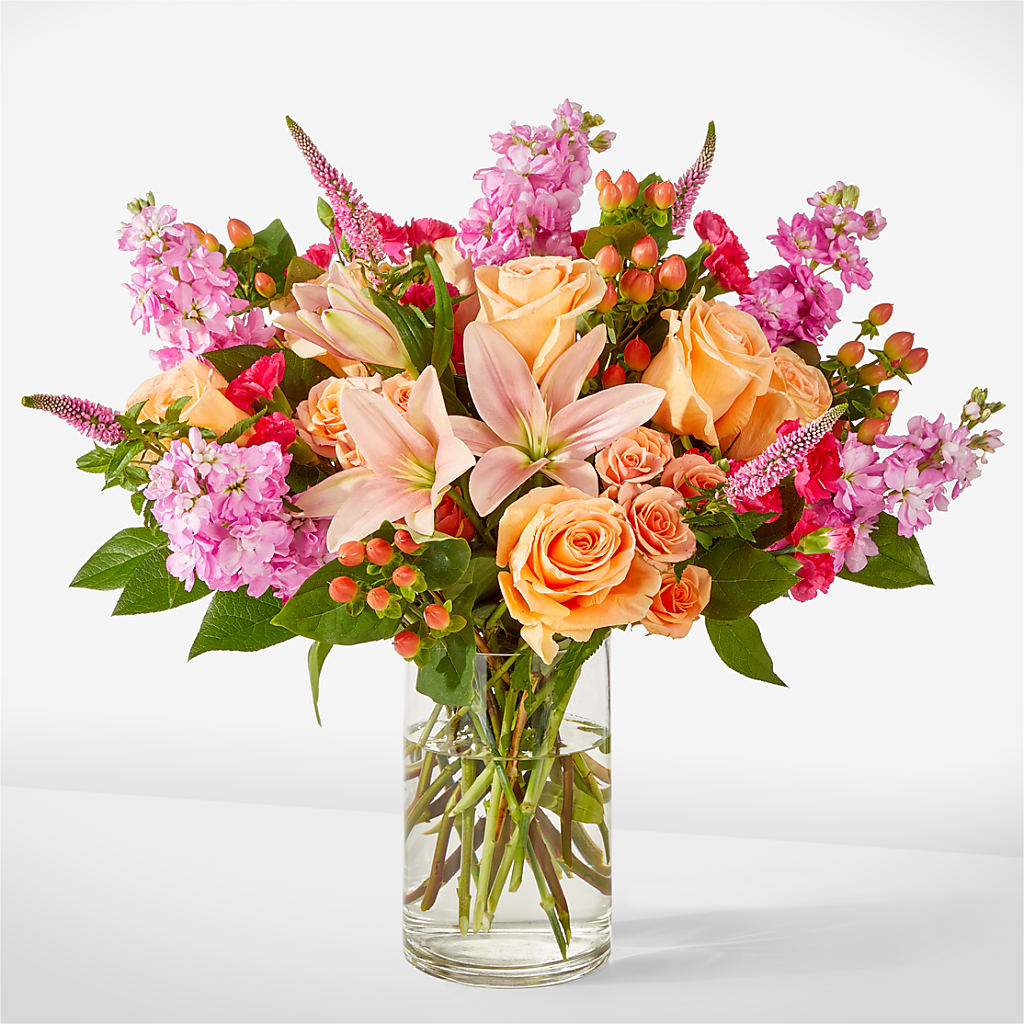 Bisous Bouquet – Flowers By Albert, Lowell MA