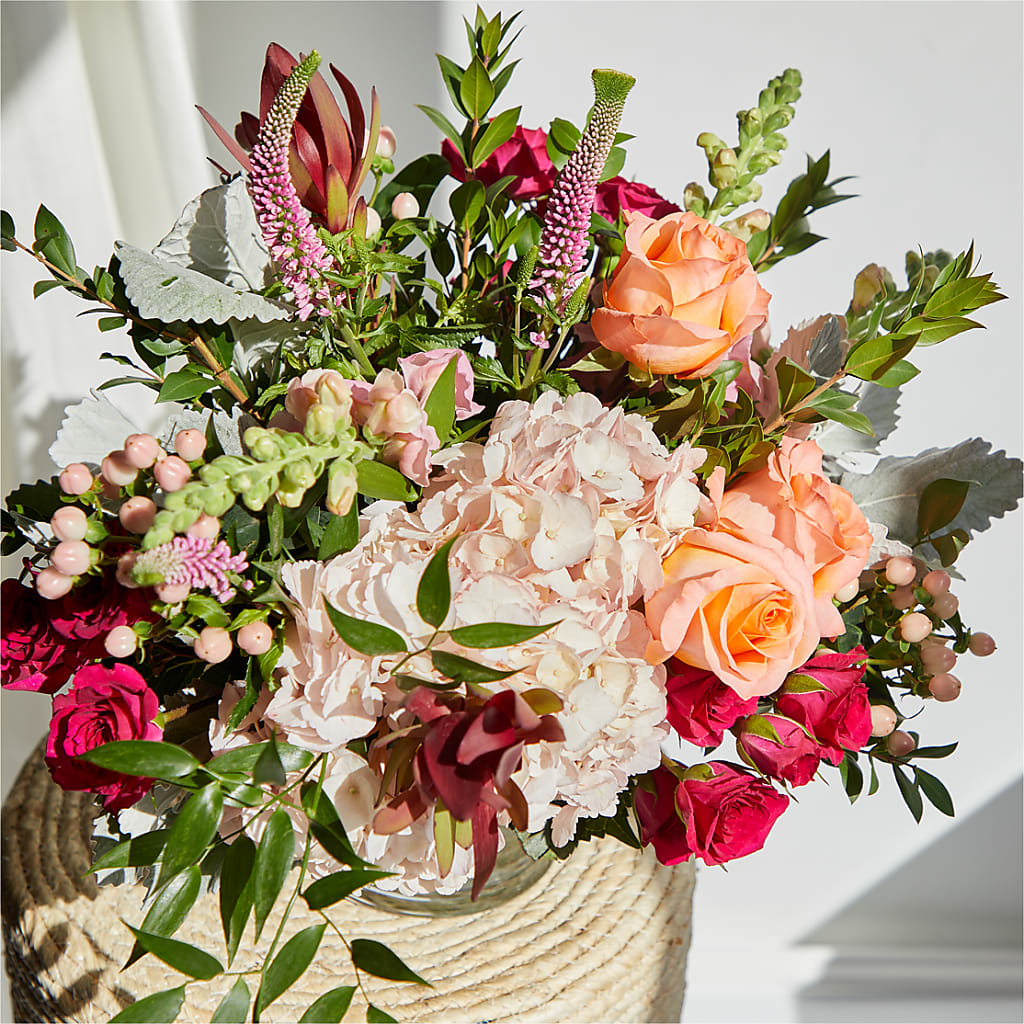 Glitz & Glam Bouquet –  Flowers By Albert, Lowell MA