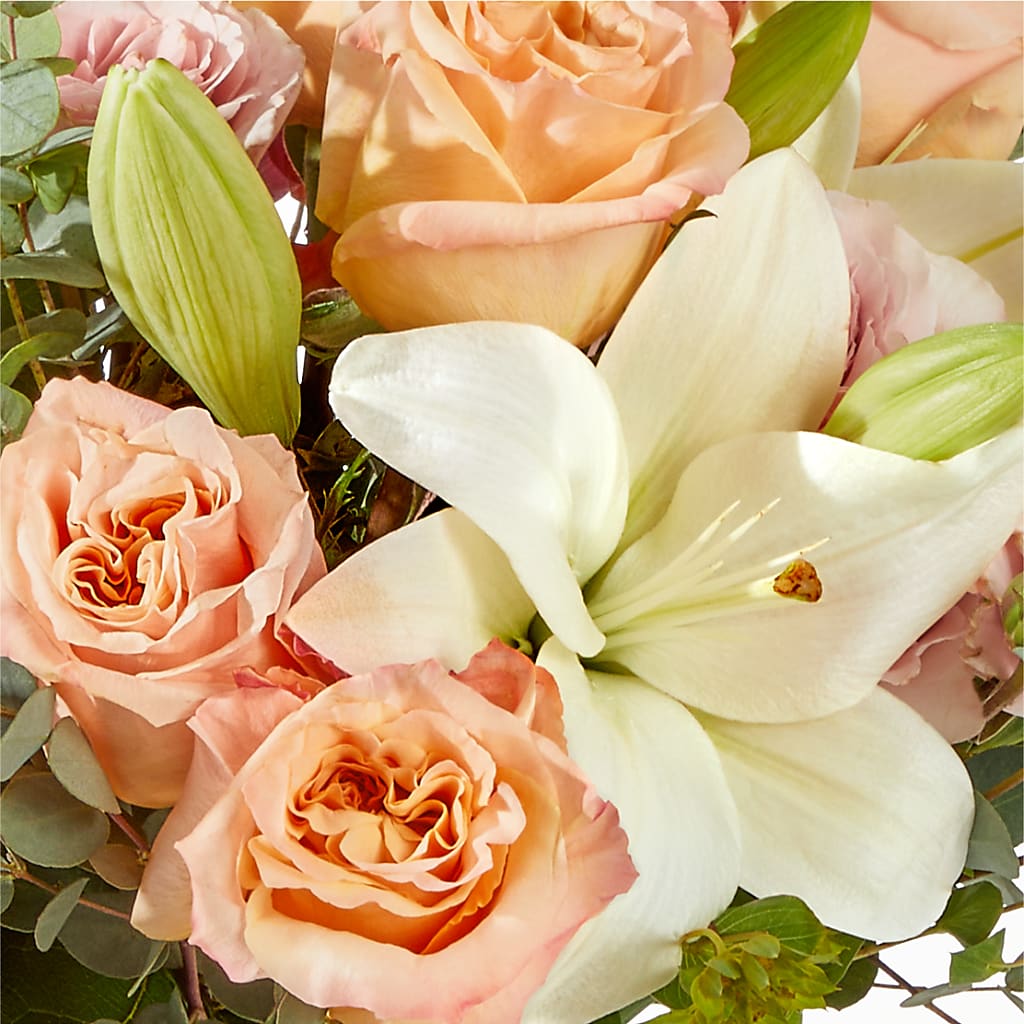 Grapefruit Splash Bouquet –  Flowers By Albert, Lowell MA